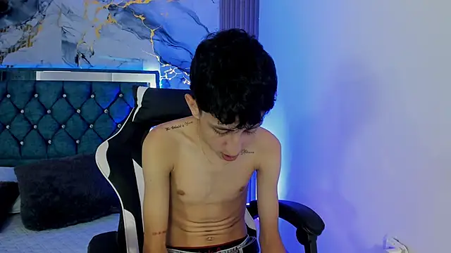 spicyslim_ live sex cam