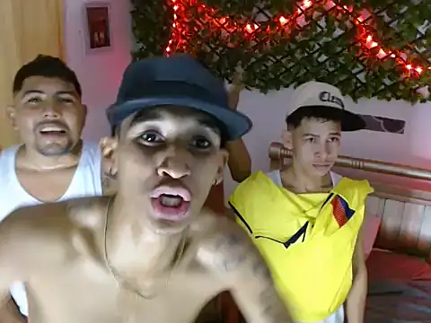 master_tattoo's cam snapshot