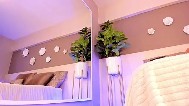 VictoriaShelby's cam snapshot