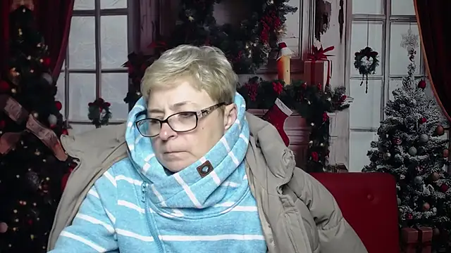 EmiliaGree's cam snapshot