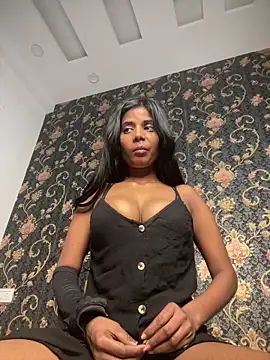 eleven_hotti's cam snapshot