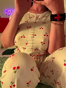 OnlyRima live sex cam