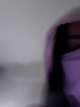 Gunessolen01 live sex cam