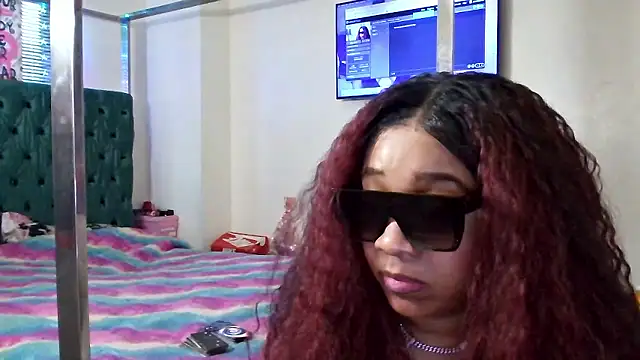 mzpretty444 live sex cam