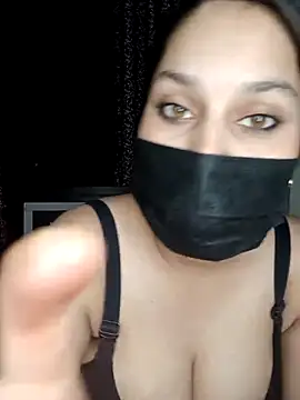 shilpa-singh's cam snapshot