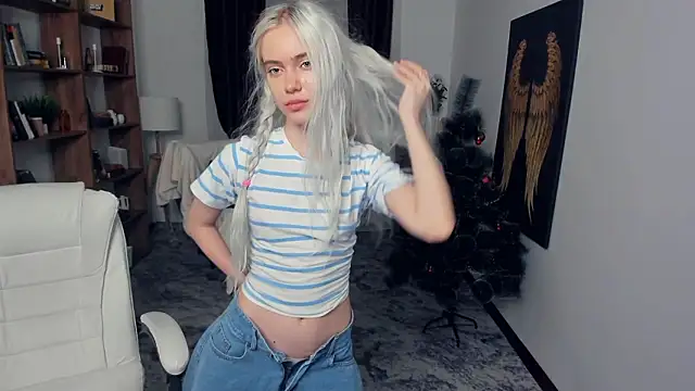 KristalCrowner's cam snapshot