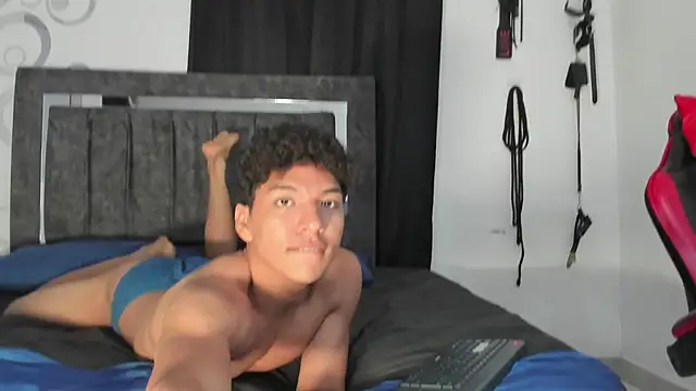 Maximiliano_Khalil's cam snapshot