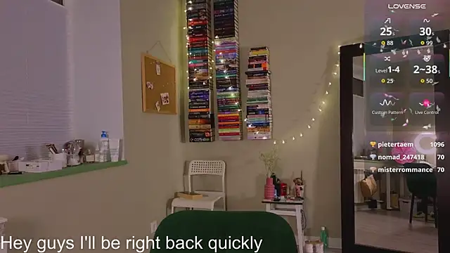 Addelin_Moon's cam snapshot