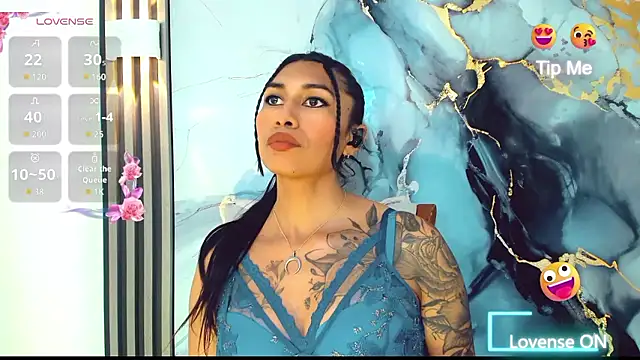 khiara_moretti live sex cam