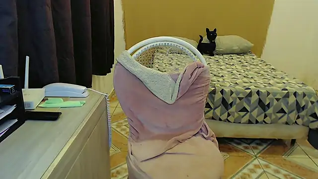 Sophie_Fantasys live sex cam