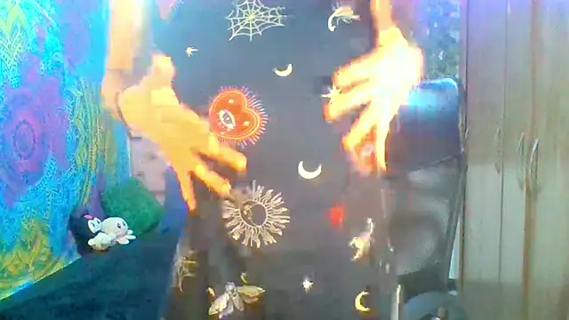 Ishtar_Shakti live sex cam