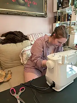 GingerSnap33 live sex cam