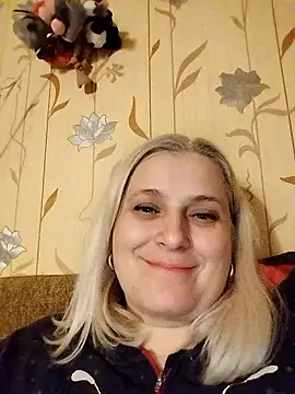 NyushaLollipop's cam snapshot