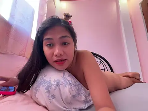 Mira_Janee's cam snapshot