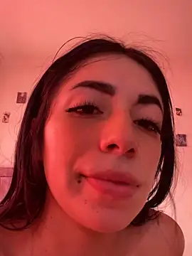 LunaSeduct live sex cam