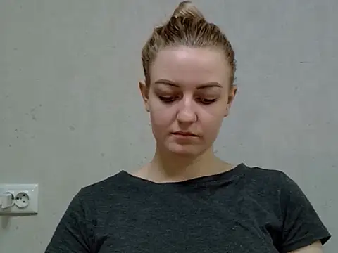 KelGrov2's cam snapshot