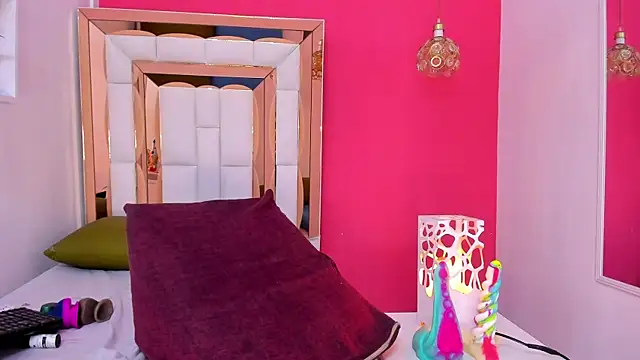 Tifany_69_'s cam snapshot