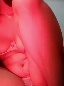 linalolo_12's cam snapshot