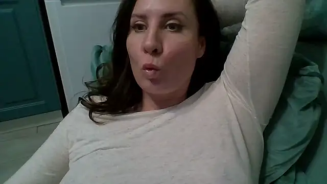 ALICAINWONDERLAND live sex cam