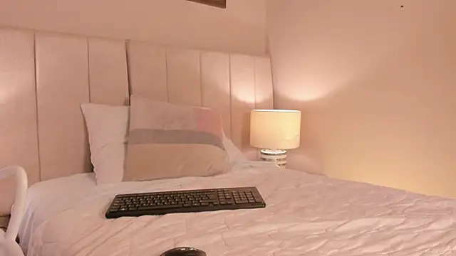 electra_a's cam snapshot