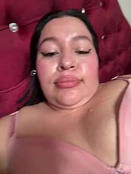 Lovelipsbig's cam snapshot