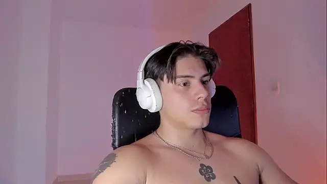 Giordano_Russo live sex cam