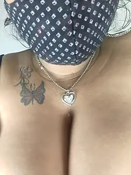 Ruby-7's cam snapshot