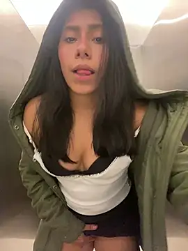 katerinnn99's cam snapshot