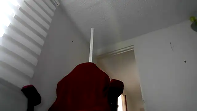 miss_carmila1's cam snapshot