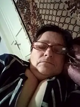 MilaCold5443's cam snapshot