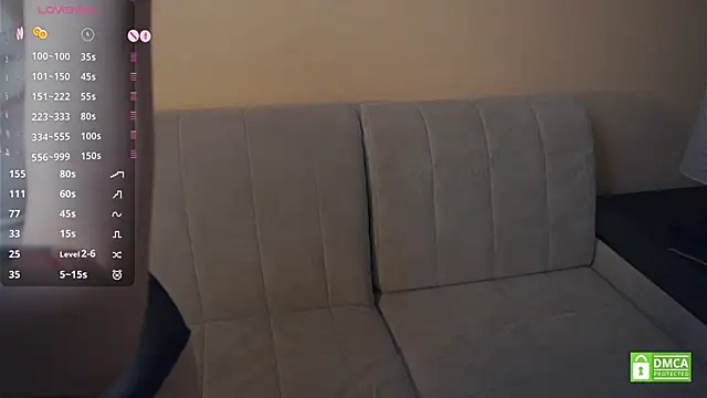 ToyaPletz live sex cam