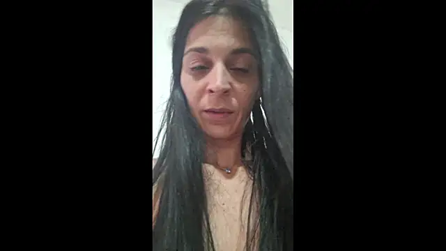 Viola43 live sex cam