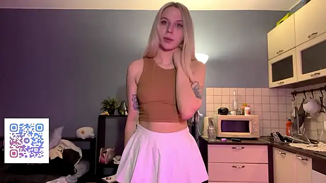 MiaMilla live sex cam