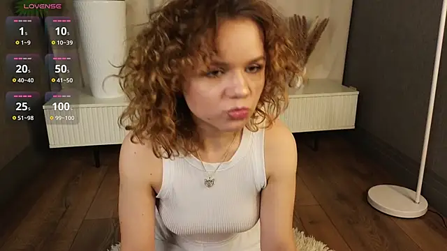 mymonique's cam snapshot