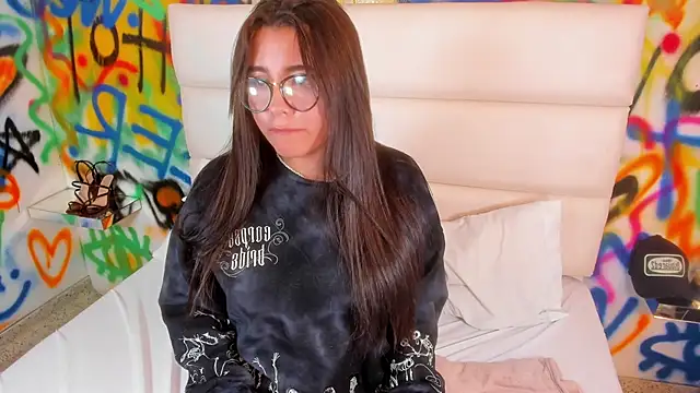 Liana_Bernocchi's cam snapshot