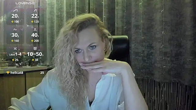 LanaLight_x live sex cam