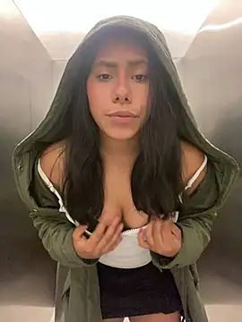 katerinnn99's cam snapshot