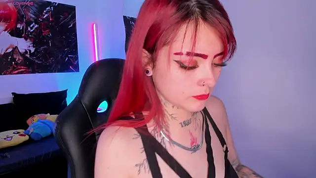 zara_rouxx's cam snapshot