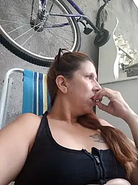 cari75's cam snapshot