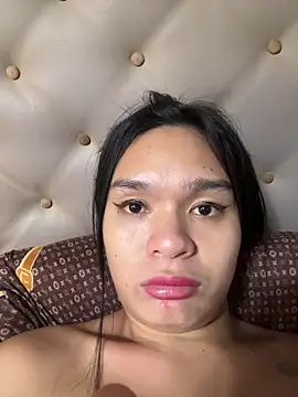 yourlovingperlita69 live sex cam