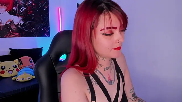 zara_rouxx's cam snapshot