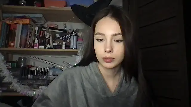 Yuna5343 live sex cam