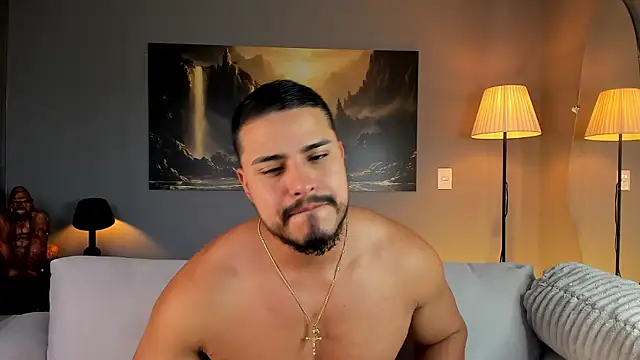 ApoloMakris live sex cam