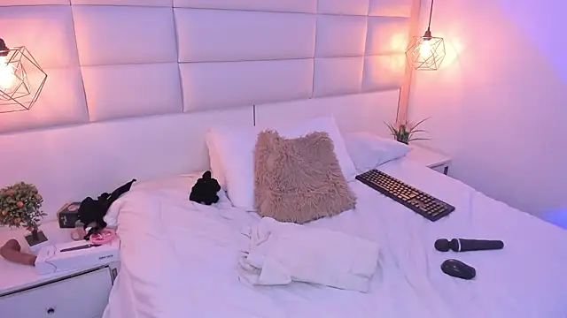 Lucia_jane live sex cam