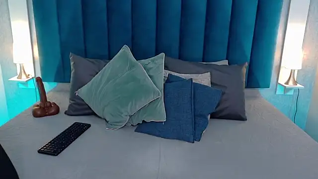 Madisonsmiith live sex cam