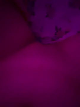 Business_pussy69's cam snapshot