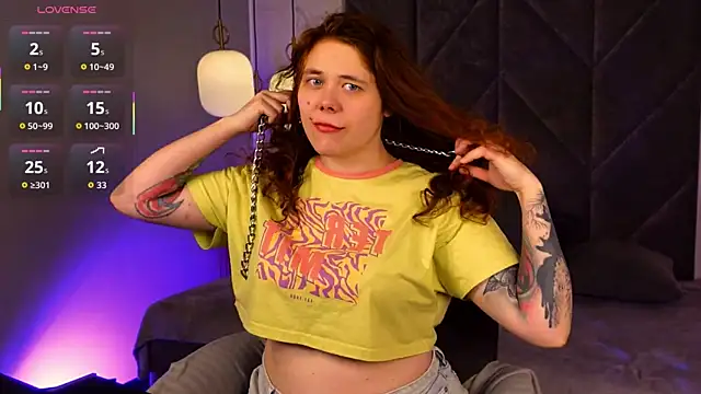 SophiePure live sex cam