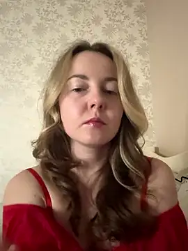 Elineaa's cam snapshot