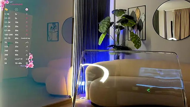 HottieLillyXXX's cam snapshot