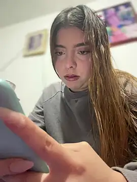 Cloew_Marz's cam snapshot